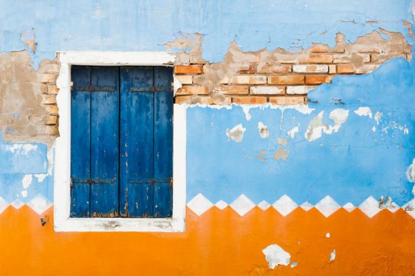 italy giving away houses