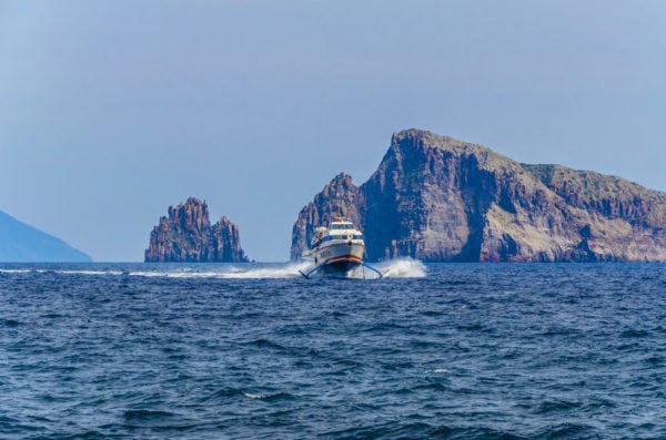 how to get to aeolian islands